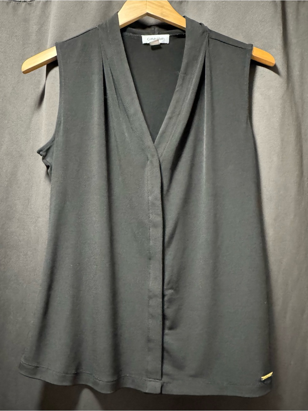 Calvin Klein Black V-Neck Sleeveless Camisole